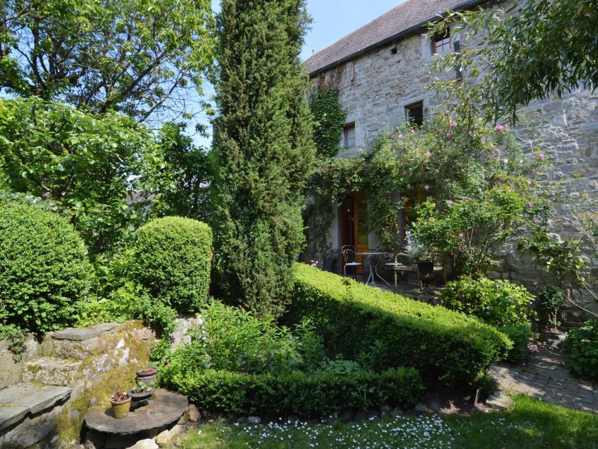 המואר Enchanting Cottage With Terrace Garden מראה חיצוני תמונה